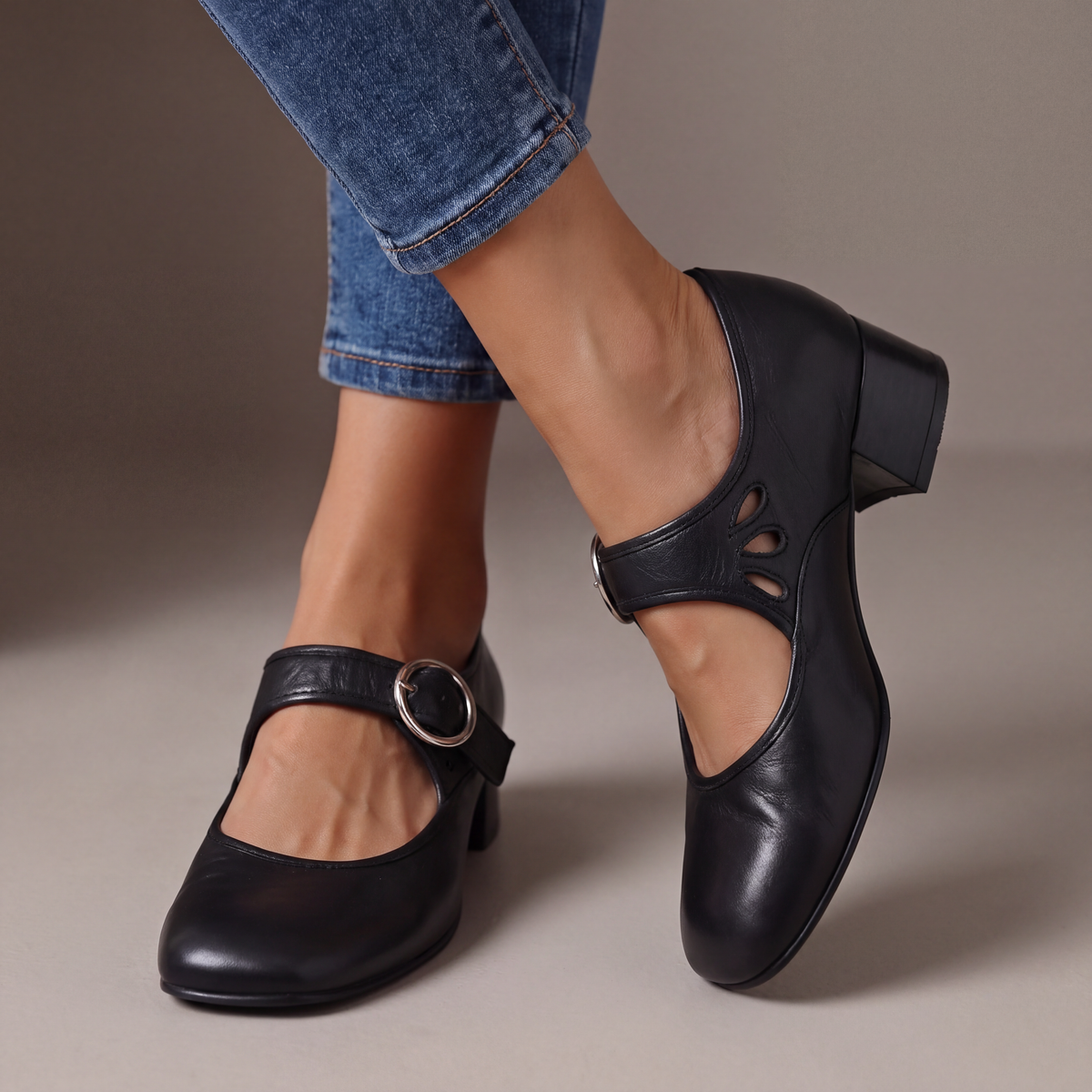 Yazmine | Leather Mary Janes